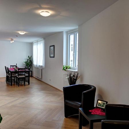 Gasser Apartments - Apartments Karlskirche Wenen Buitenkant foto